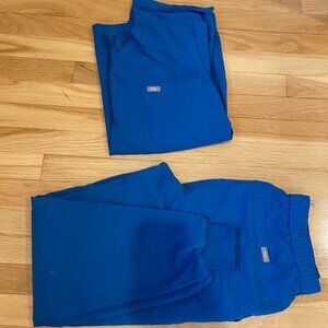 Figs Men's Medium royal blue scrub set